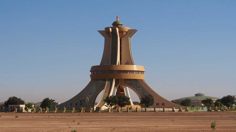 Ouagadougou - Monument des martyrs