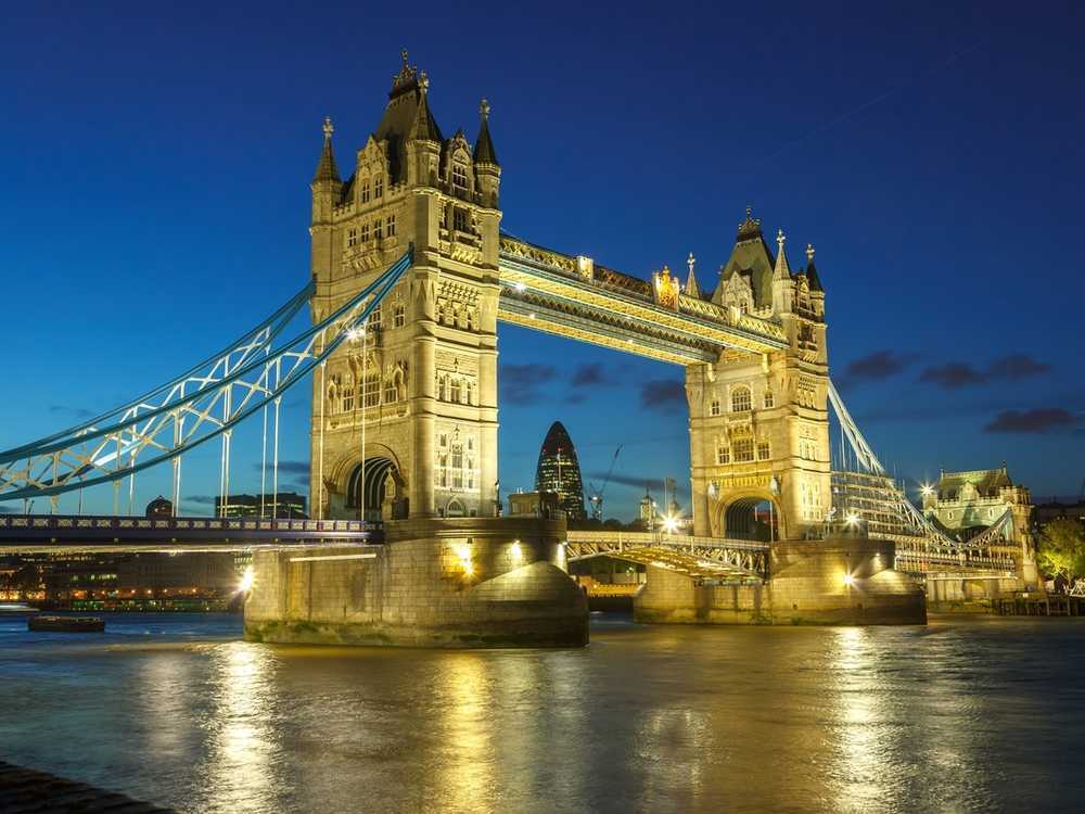 tower bridge